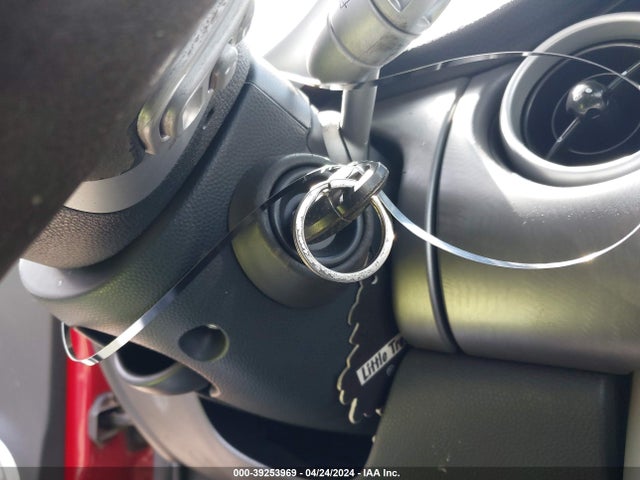 2006 MINI COOPER S WMWRE33546TJ48450 Photo 10