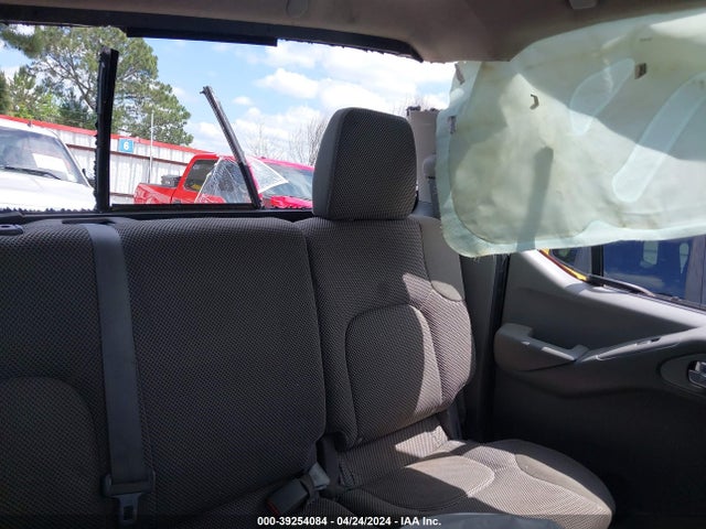 Nissan Frontier Sv 2016 1N6AD0EV9GN710084 Image 8