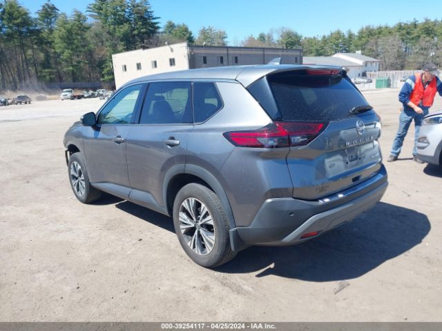 5N1AT3BBXMC772890 Nissan Rogue Sv Intelligent Awd