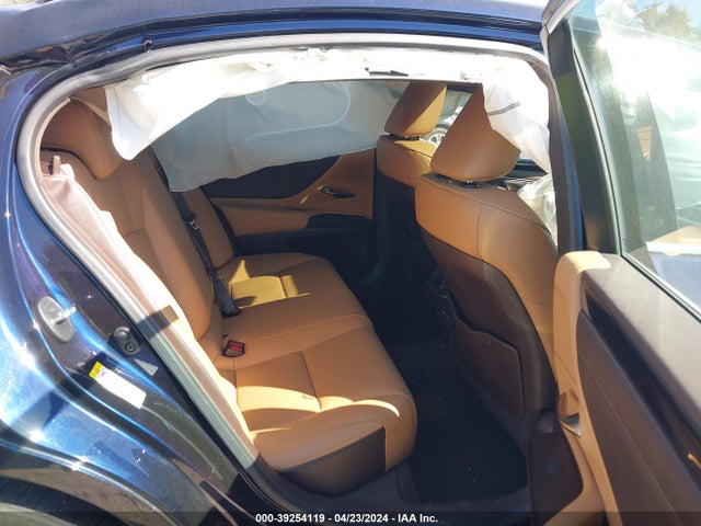 Lexus ES 350 2019 58ABZ1B12KU043703 Image 8