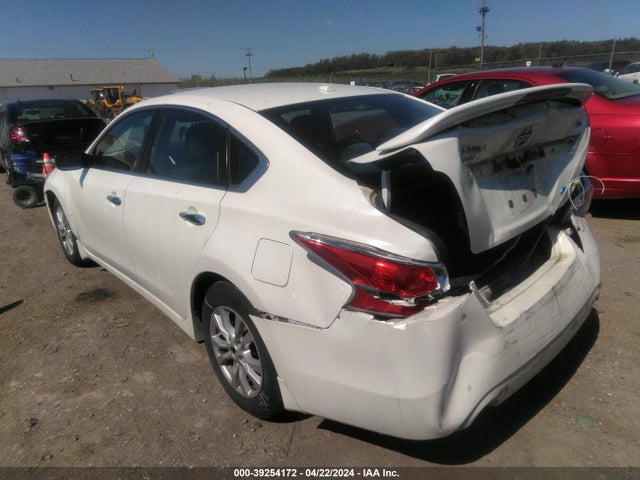 Nissan Altima 2.5 S 2014 1N4AL3APXEC421597 Image 3