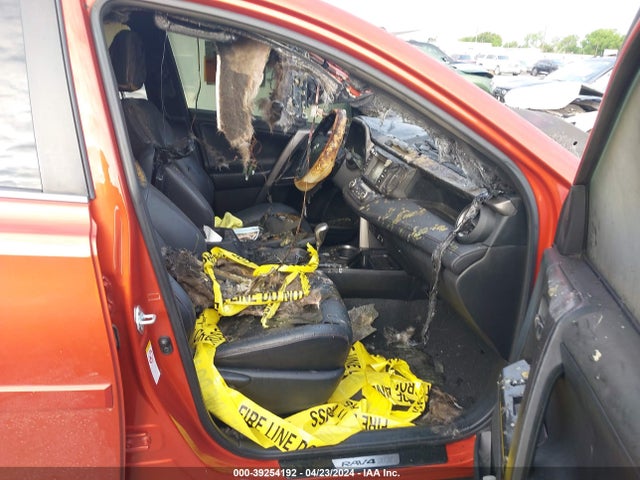 Toyota RAV4 SE 2016 JTMNFREVXGJ069280 Image 13