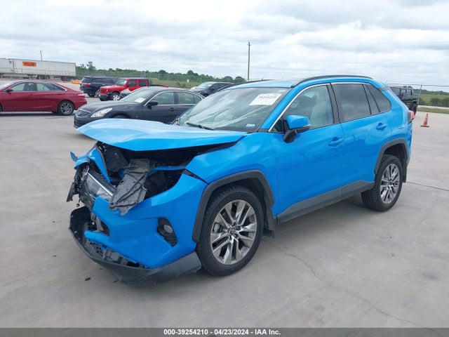 Toyota Rav4 Xle Premium 2020 2T3C1RFV2LC041491 Image 2
