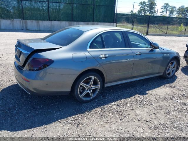 WDDZF4KB6HA096708 Mercedes-Benz E 300 4matic