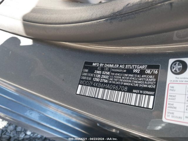 WDDZF4KB6HA096708 Mercedes-Benz E 300 4matic