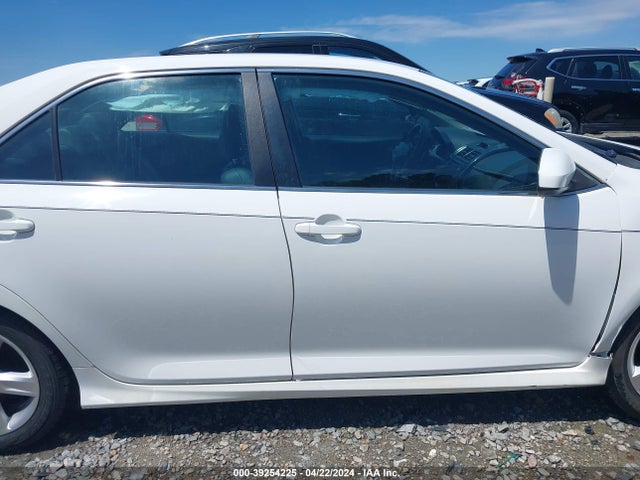 Toyota CAMRY SE 2014 4T1BF1FK2EU389922 Image 14