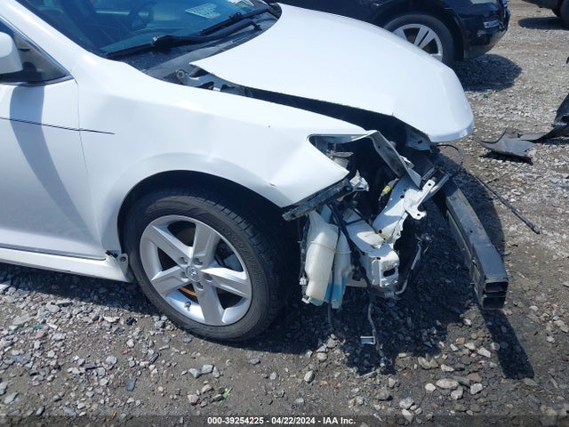 Toyota CAMRY SE 2014 4T1BF1FK2EU389922 Image 19