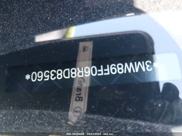 3MW89FF06R8D83560 BMW 3 Series 330i Xdrive