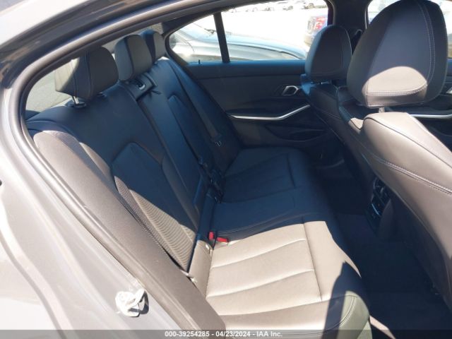 3MW89FF06R8D83560 BMW 3 Series 330i Xdrive