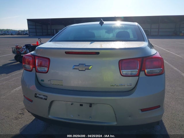 Chevrolet MALIBU LS 2015 1G11B5SLXFF298655 Image 16