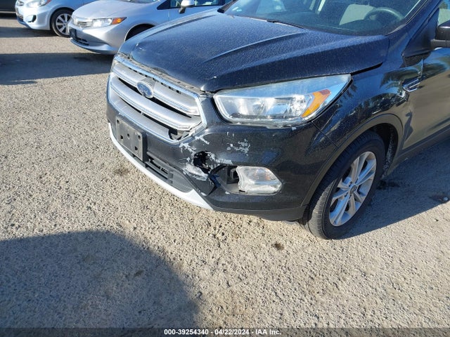 Ford ESCAPE SE 2017 1FMCU0G98HUA39683 Image 6
