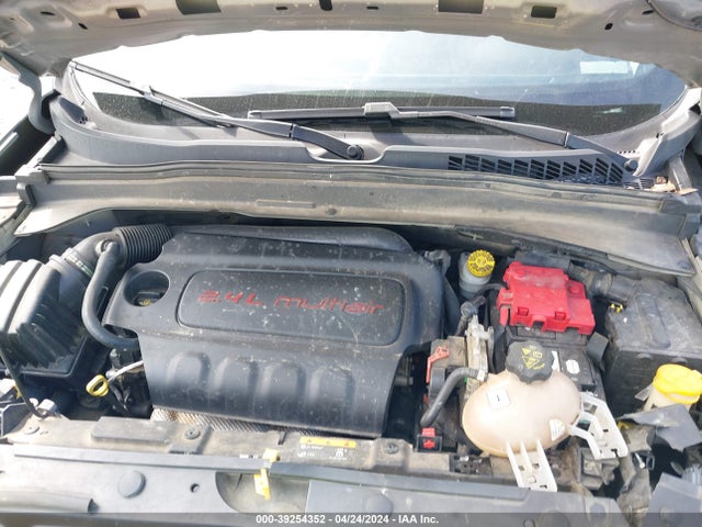 ZACNJABB3KPK76691 Jeep Renegade Latitude Fwd