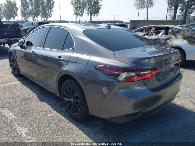 Toyota CAMRY LE 2022 4T1R11AK3NU707549 Image 3