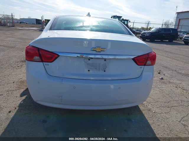 Chevrolet IMPALA 1LT 2017 2G1105S35H9165965 Image 16