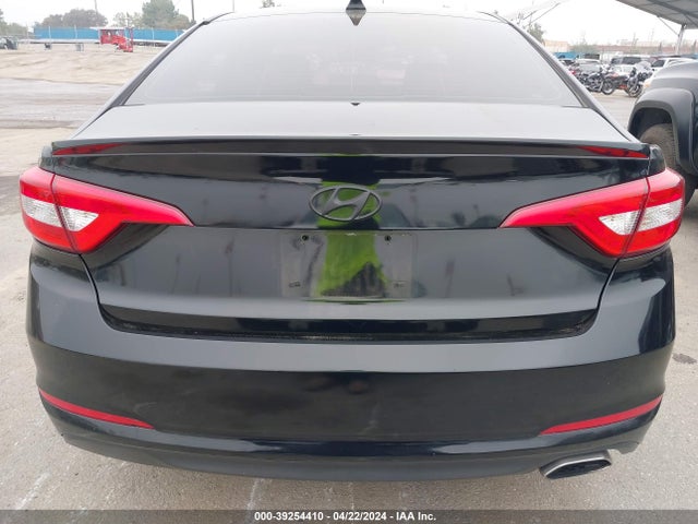 Hyundai SONATA SE 2015 5NPE24AF4FH138680 Image 16