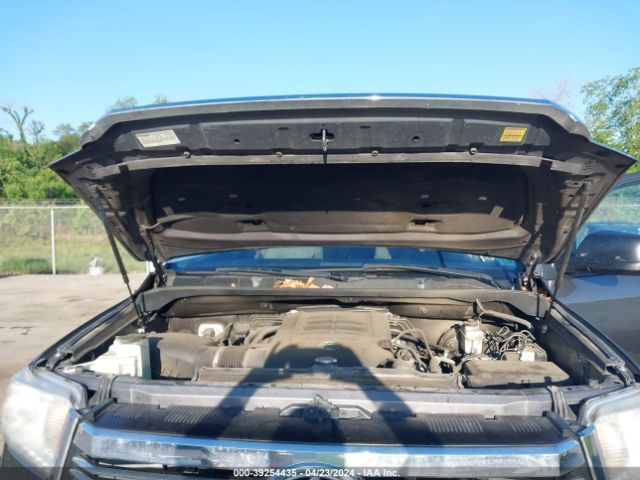 5TFEM5F15HX120841 Toyota Tundra Sr5 4.6l V8
