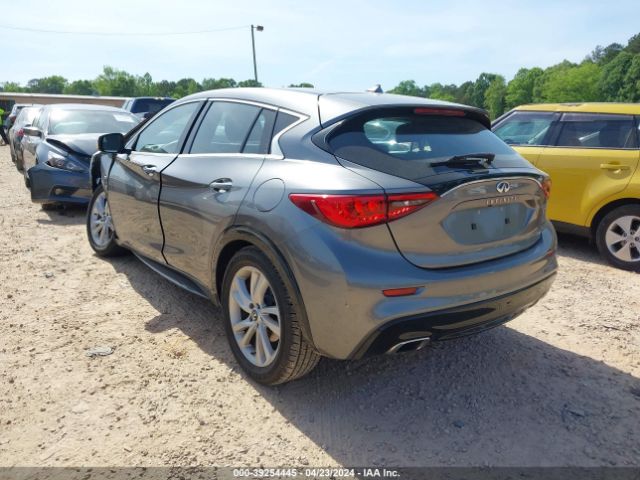 SJKCH5CP7HA037528 Infiniti Qx30 Luxury