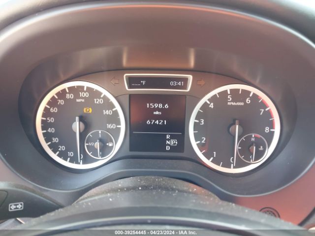 SJKCH5CP7HA037528 Infiniti Qx30 Luxury