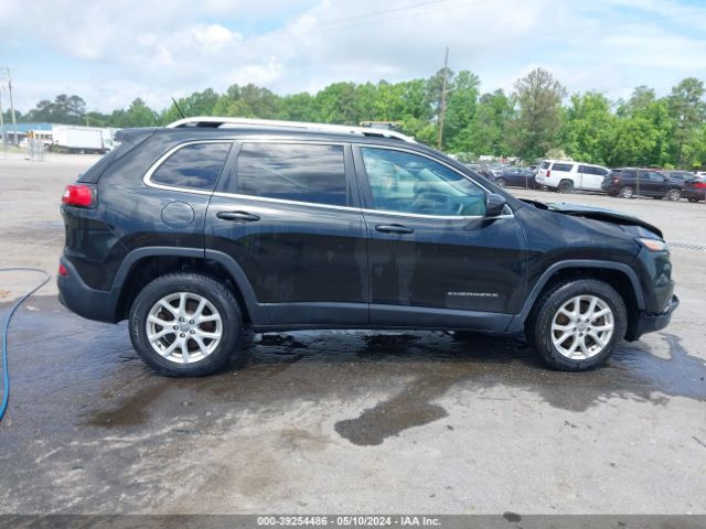 1C4PJMCS6FW756017 Jeep Cherokee Latitude