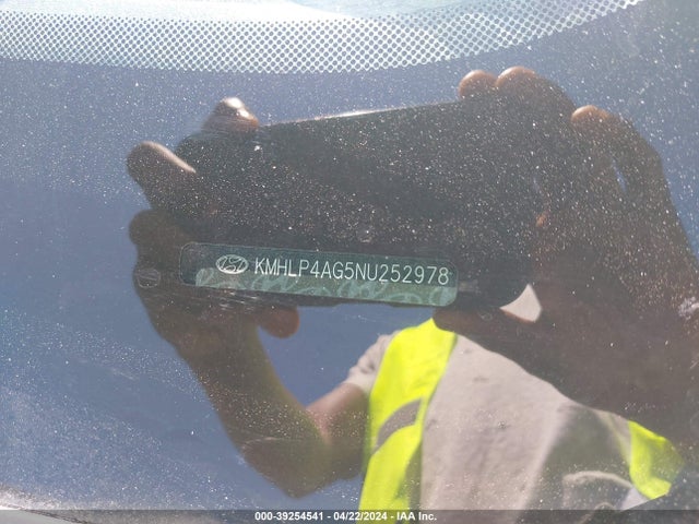 Hyundai Elantra Limited 2022 KMHLP4AG5NU252978 Image 9