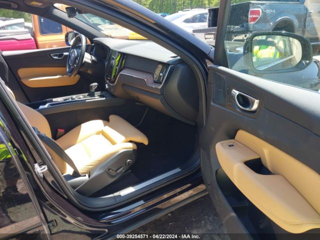 YV4102DL7L1560064 Volvo Xc60 T5 Inscription