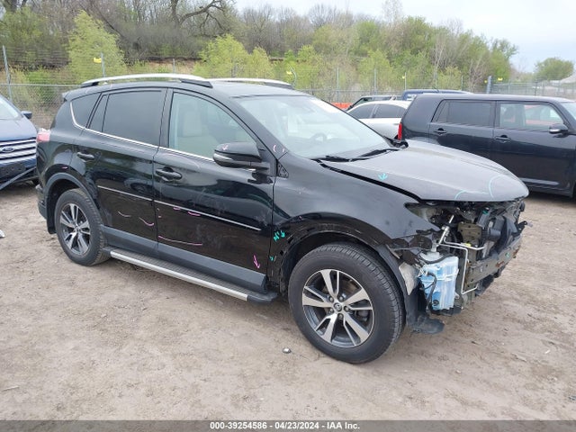 Toyota Rav4 Xle 2018 2T3RFREV6JW719796 zdjęcie główne