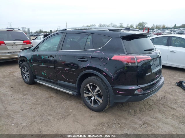 Toyota Rav4 Xle 2018 2T3RFREV6JW719796 Image 3