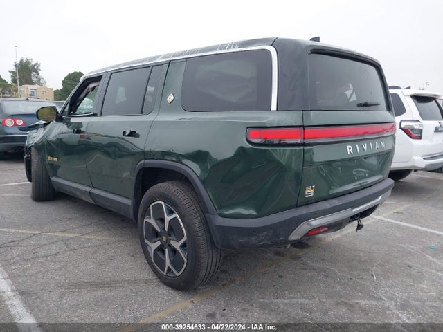 Rivian R1s Adventure 2023 7PDSGABA3PN018336 Image 3