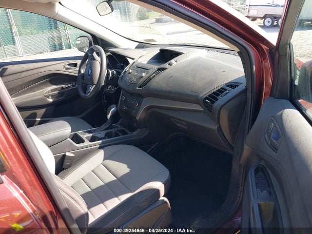 Ford ESCAPE S 2018 1FMCU0F75JUA29523 Image 5