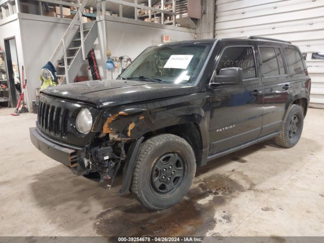 1C4NJPBBXFD186156 Jeep Patriot Sport