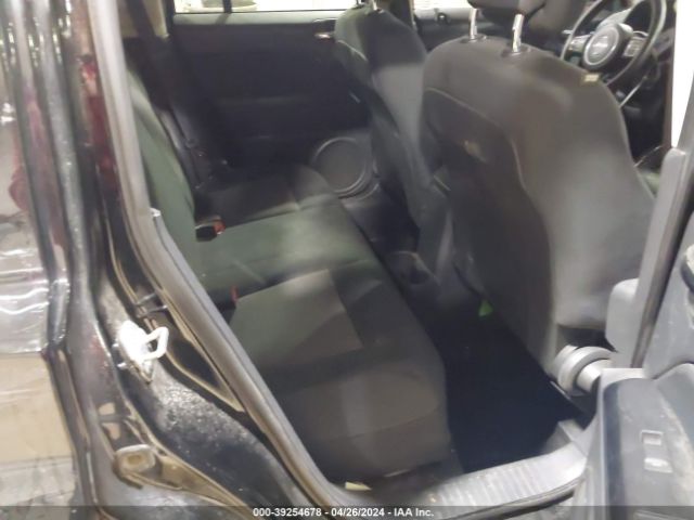 1C4NJPBBXFD186156 Jeep Patriot Sport