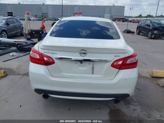 Nissan Altima 2.5 Sr 2016 1N4AL3AP5GC289898 Image 17