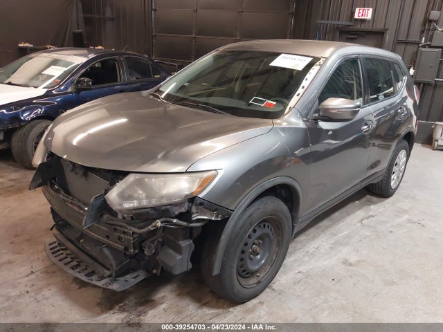 Nissan ROGUE S 2015 KNMAT2MV3FP547454 Image 2