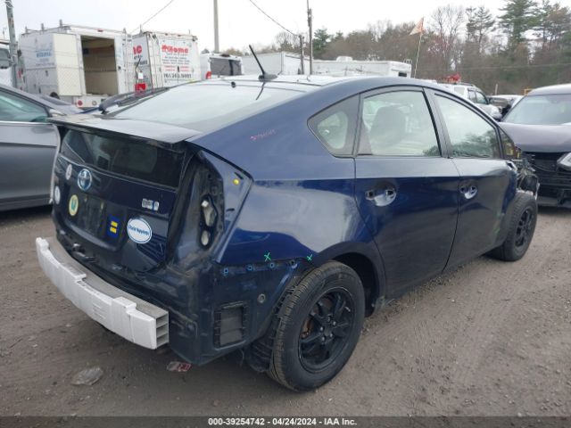JTDKN3DUXE0385518 Toyota Prius Four