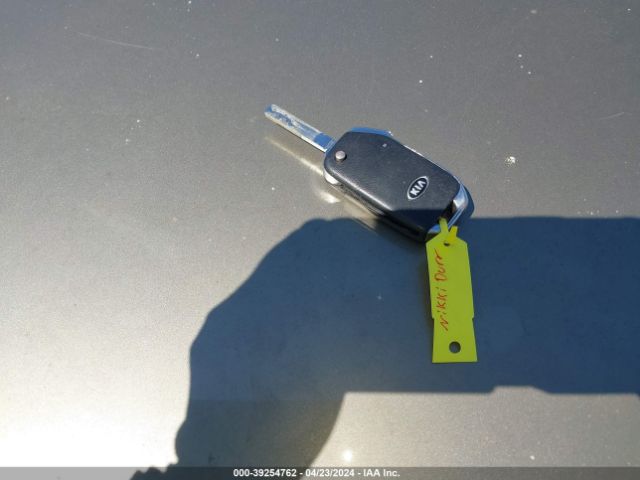 3KPF24AD4KE106278 KIA Forte Lxs