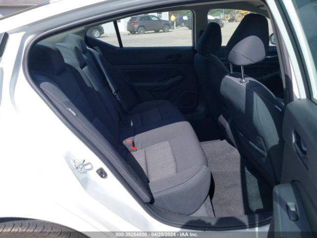 1N4BL4DW2RN325406 Nissan Altima Sv Intelligent Awd