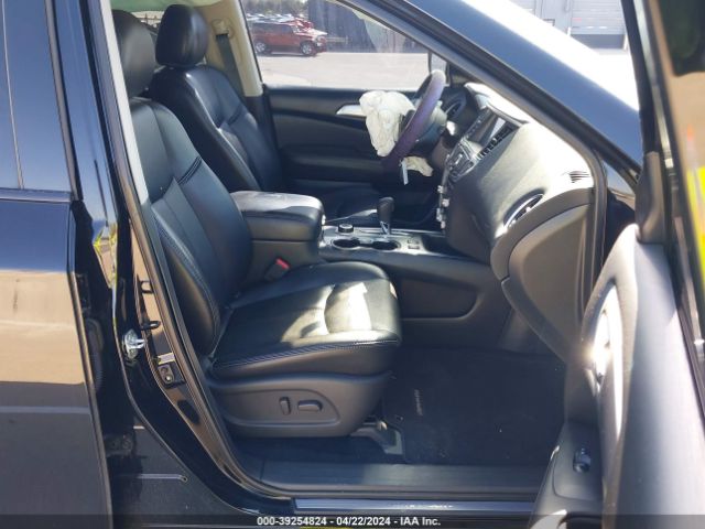 5N1DR2MM6KC598625 Nissan Pathfinder Sl