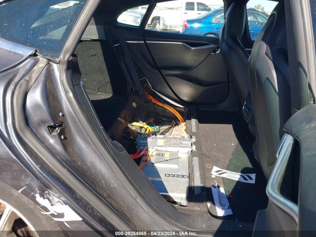 Tesla Model S 60/70/85 2015 5YJSA1E16FF115368 Image 12