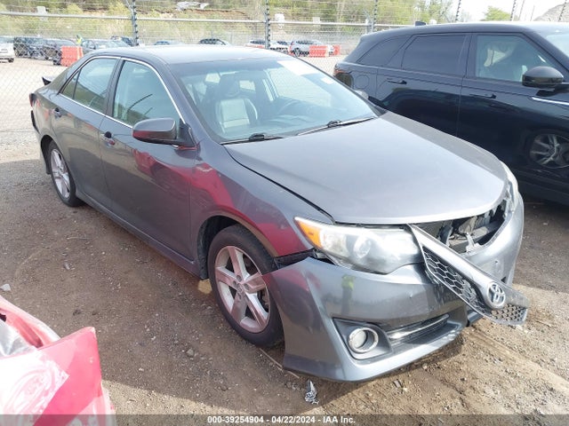 2014 4T1BF1FK1EU827393 main image