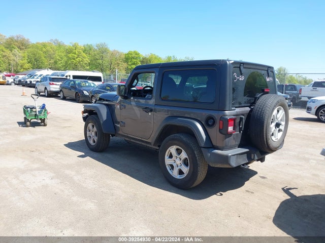1C4HJXAG5MW796297 Jeep Wrangler Sport S 4x4