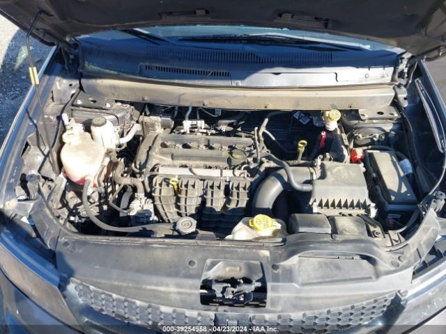 3C4PDCAB9JT229818 Dodge JOURNEY SE