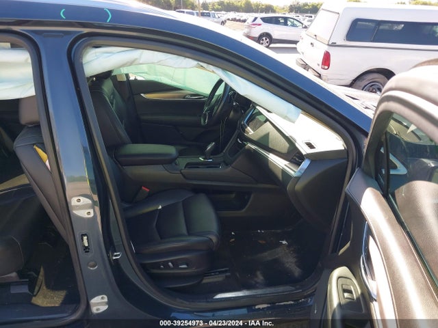 1GYKNCRS4KZ180480 Cadillac XT5 LUXURY