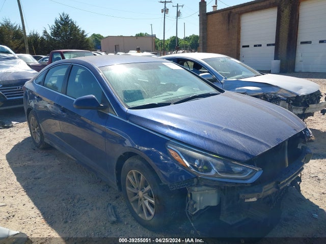 2018 5NPE24AF7JH607690 main image