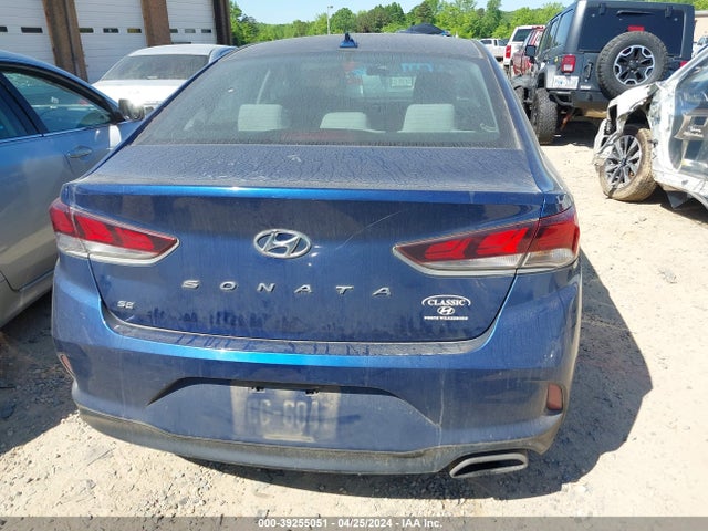 Hyundai SONATA SE 2018 5NPE24AF7JH607690 Image 17