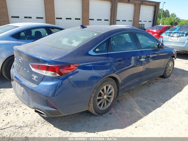 Hyundai SONATA SE 2018 5NPE24AF7JH607690 Image 4