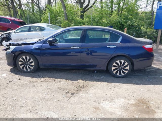 1HGCR6F79FA009875 Honda Accord Hybrid Touring