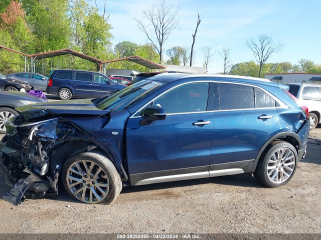 1GYFZDR46MF076493 Cadillac Xt4 Awd Premium Luxury