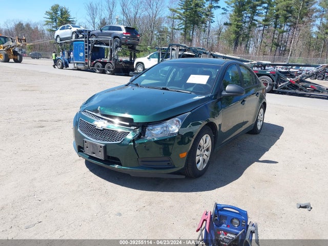 Chevrolet Cruze Ls Auto 2014 1G1PA5SH8E7281435 Image 2