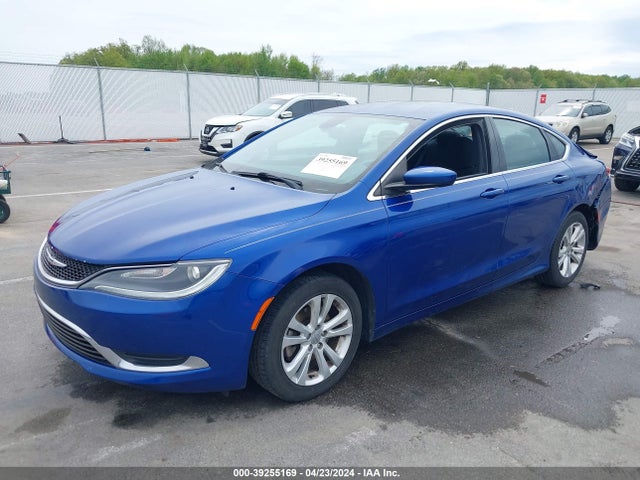 Chrysler 200 Limited 2015 1C3CCCAB2FN655914 Image 2