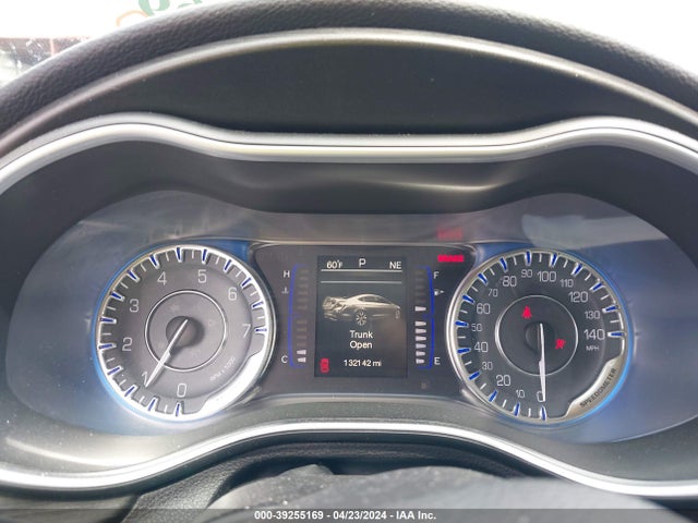 Chrysler 200 Limited 2015 1C3CCCAB2FN655914 Image 7